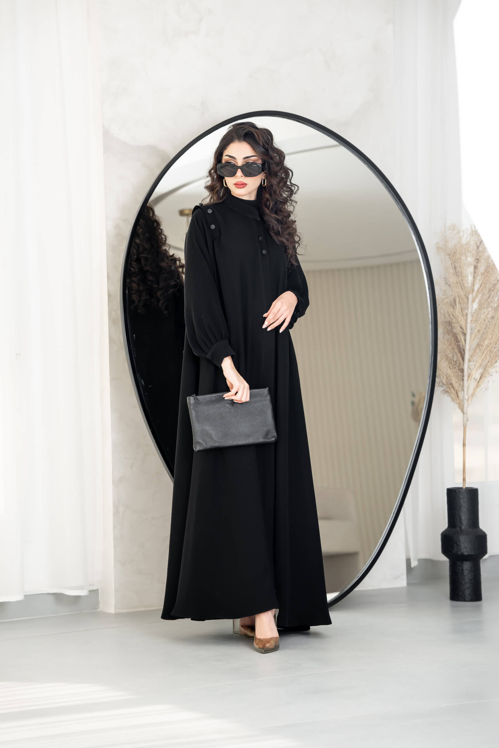 Abaya Structurée – Élégance Moderne pour le Ramadan 🌙✨