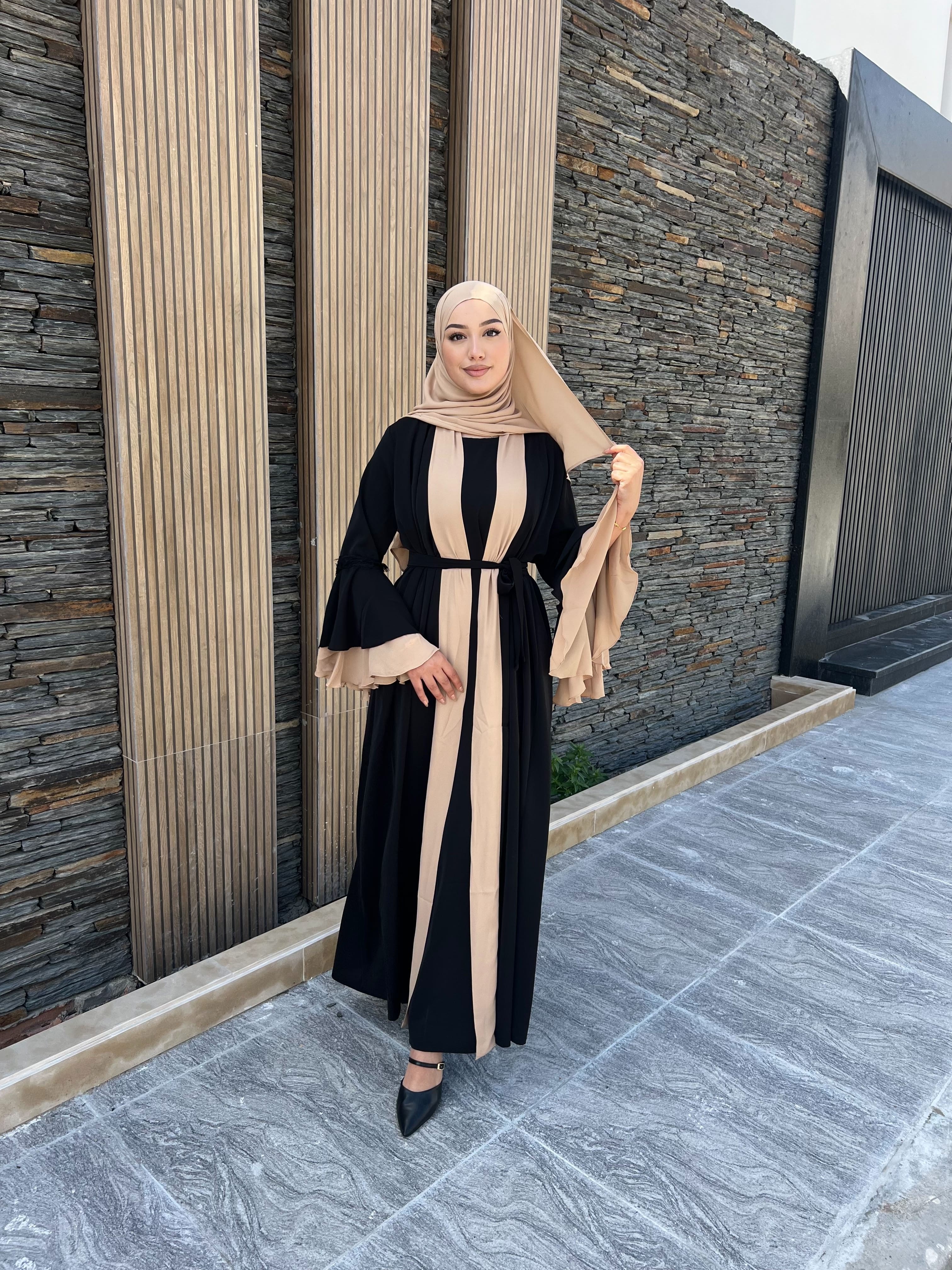 Abaya 2 Pièces en Crêpe – Chic, Élégant et Pratique pour les Occasions Spéciales