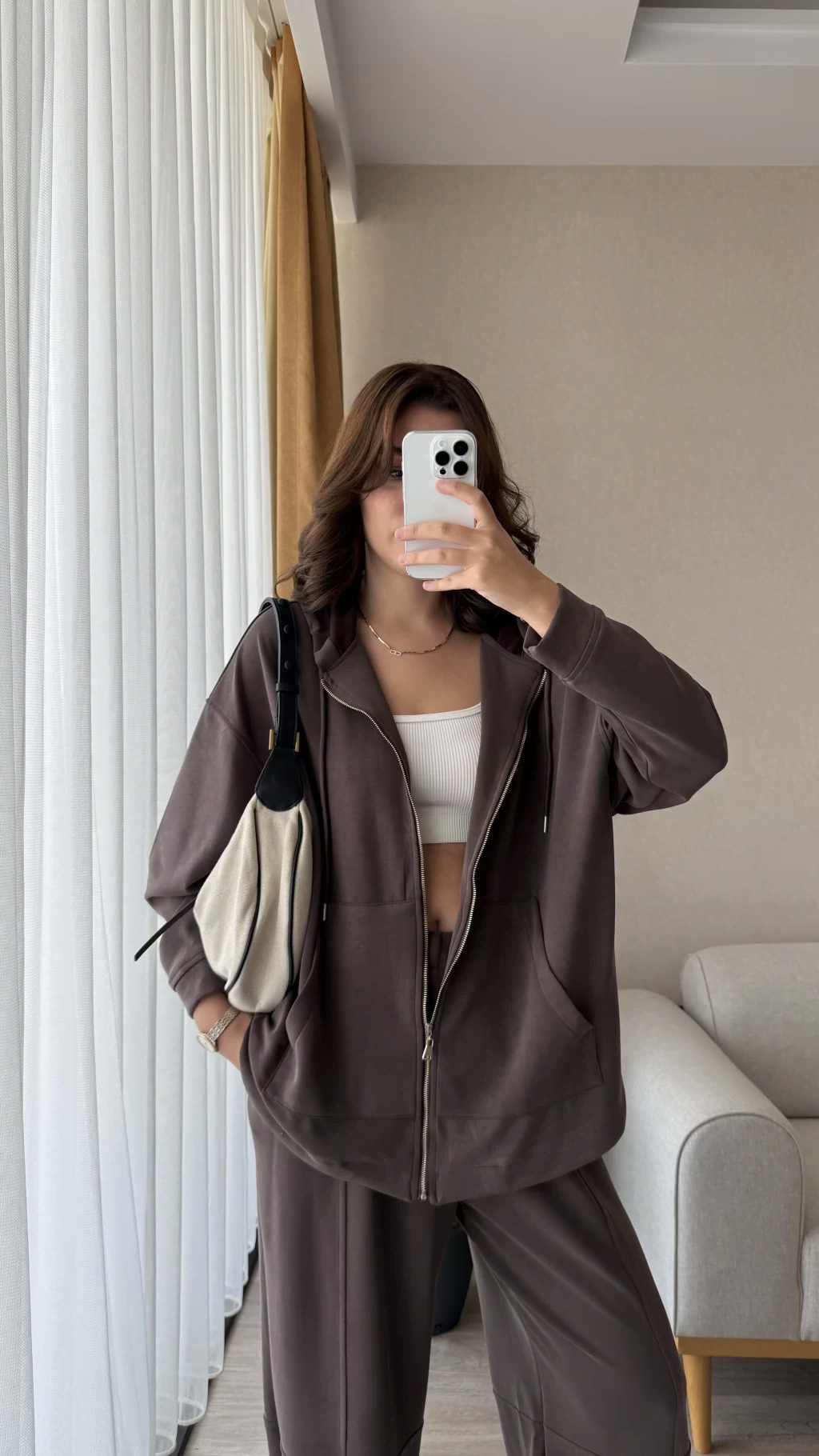 Ensemble Détente Chic: Le Jogging Parfait pour Toutes les Occasions